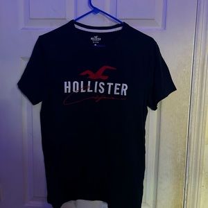 Black hollister shirt with red accent